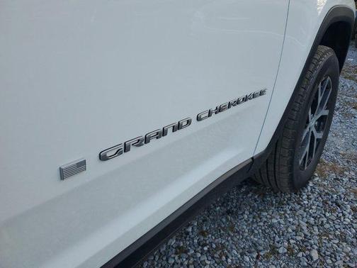 2025 Jeep Grand Cherokee Limited X