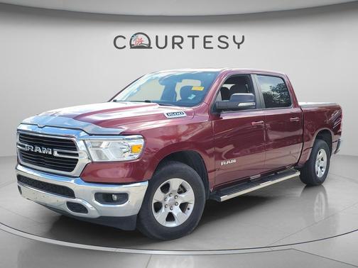 Delmonico Red Pearlcoat 2021 RAM 1500 Big Horn/Lone Star
