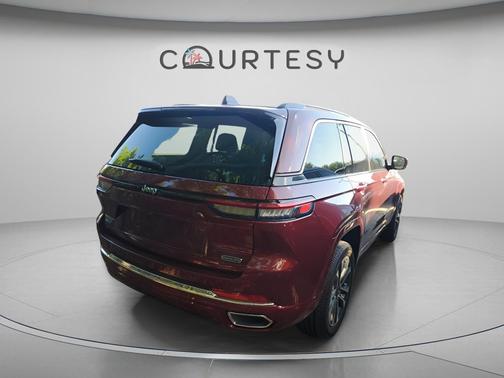 Velvet Red Pearlcoat 2024 Jeep Grand Cherokee 4xe Overland