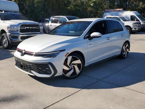 2025 Volkswagen Golf GTI 2.0T S DSG