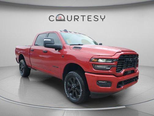 Molten Red Pearlcoat 2026 RAM 2500 Big Horn Crew Cab 4x4 6'4' Box