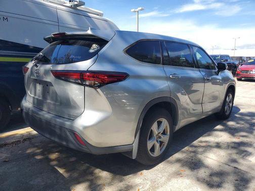 2020 Toyota Highlander L