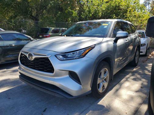 2020 Toyota Highlander L