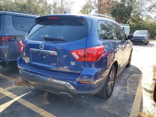 2020 Nissan Pathfinder SV 2WD