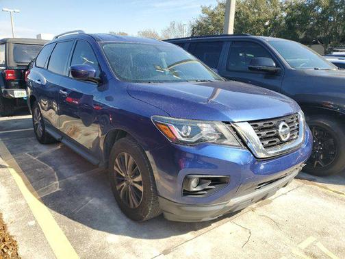 2020 Nissan Pathfinder SV 2WD