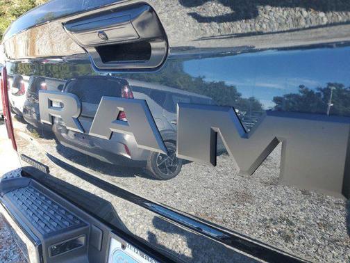 2026 RAM 2500 Big Horn Crew Cab 4x2 6'4' Box