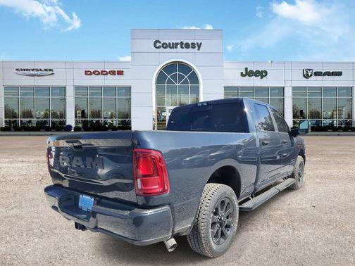 2026 RAM 2500 Big Horn Crew Cab 4x2 6'4' Box