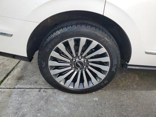2019 Lincoln Navigator Reserve