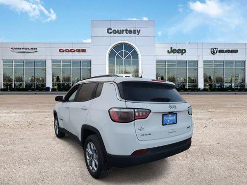 2025 Jeep Compass Latitude