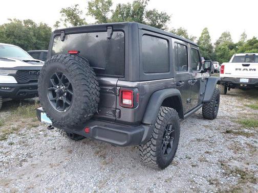 Granite Crystal Metallic Clearcoat 2026 Jeep Wrangler Willys