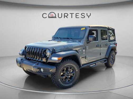 Sting-Gray Clearcoat 2023 Jeep Wrangler Willys