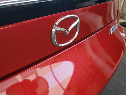2016 Mazda MX-5 Miata Club
