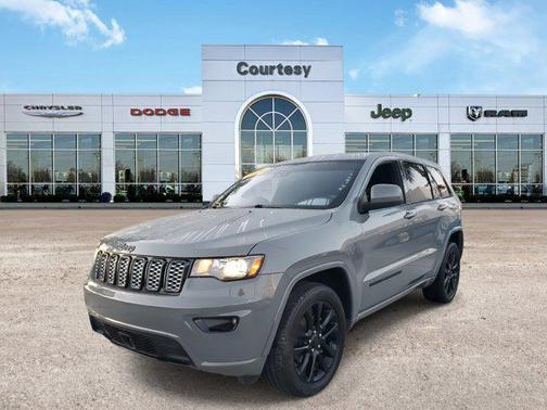 2020 Jeep Grand Cherokee Altitude