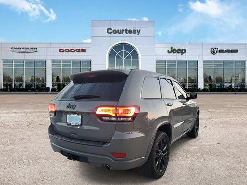 2020 Jeep Grand Cherokee Altitude
