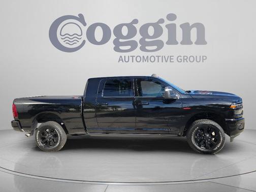 Diamond Black Crystal Pearlcoat 2025 RAM 2500 Laramie Mega Cab 4x4 6'4' Box