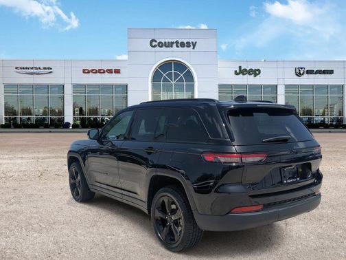 2023 Jeep Grand Cherokee Altitude
