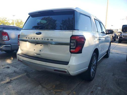 2022 Ford Expedition Platinum