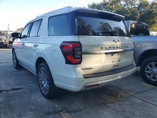 2022 Ford Expedition Platinum
