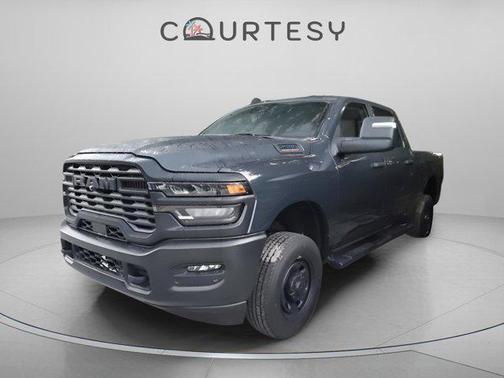 2025 RAM 2500 Tradesman Crew Cab 4x4 6'4' Box