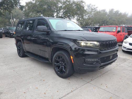 2023 Jeep Wagoneer Series II Carbide 4x2