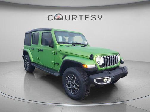Mojito Clearcoat 2026 Jeep Wrangler 4-Door Sahara 4x4