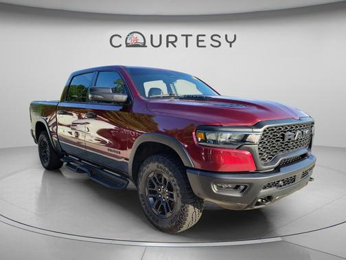 Delmonico Red Pearlcoat 2025 RAM 1500 Rebel