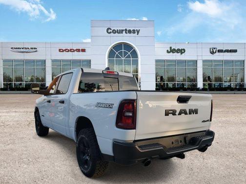 2025 RAM 1500 Warlock Crew Cab 4x4 5'7' Box