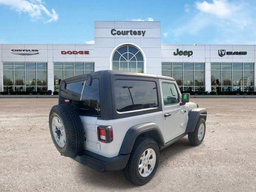 2021 Jeep Wrangler Islander 4X4