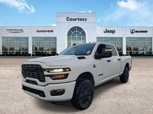2025 RAM 2500 Big Horn Crew Cab 4x4 6'4' Box