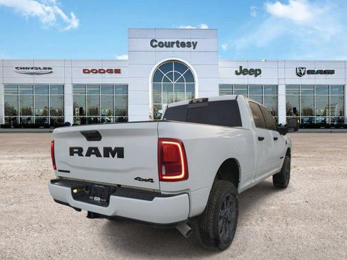 2025 RAM 2500 Big Horn Crew Cab 4x4 6'4' Box