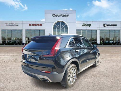 2019 Cadillac XT4 Premium Luxury