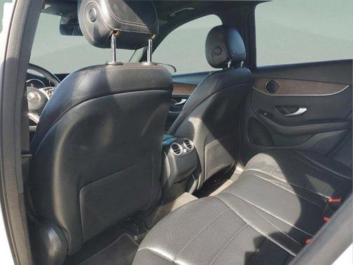 2020 Mercedes-Benz GLC 300 4MATIC