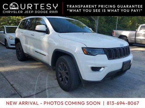 2021 Jeep Grand Cherokee Laredo