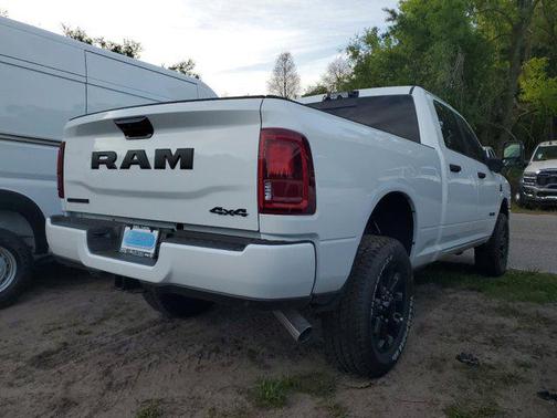 2026 RAM 2500 Big Horn Crew Cab 4x4 6'4' Box