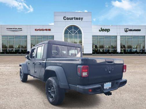 2025 Jeep Gladiator Sport