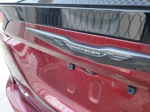 Velvet Red Pearlcoat 2020 Chrysler Pacifica Touring