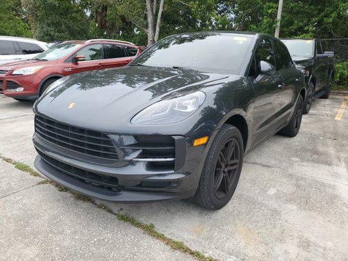 2021 Porsche Macan Base