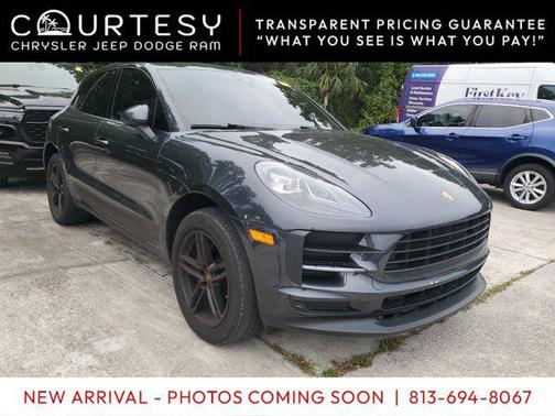 2021 Porsche Macan Base