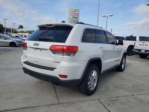 2017 Jeep Grand Cherokee Laredo