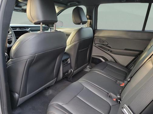 Sting-Gray Clearcoat 2026 Jeep Cherokee Limited