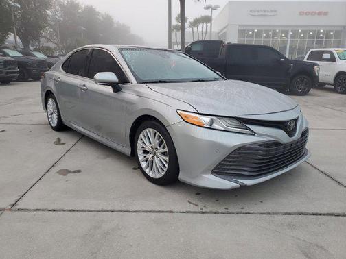 2018 Toyota Camry XLE
