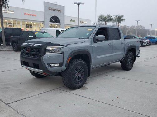 2025 Nissan Frontier PRO-4X