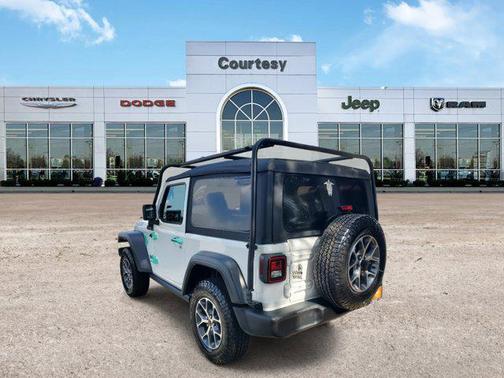2020 Jeep Wrangler Willys 4X4
