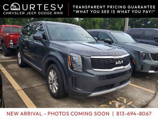 2022 Kia Telluride LX