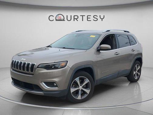Light Brownstone Pearlcoat 2019 Jeep Cherokee Limited