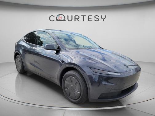 Diamond Black 2026 Tesla Model Y Premium