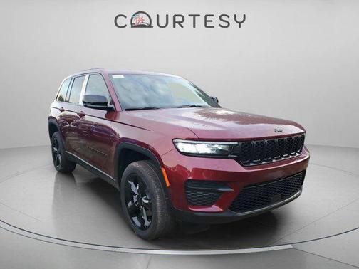 2025 Jeep Grand Cherokee Altitude