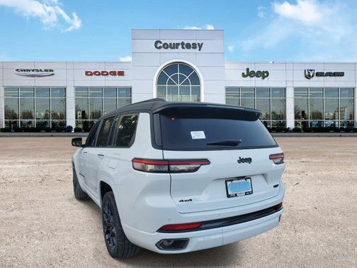 2025 Jeep Grand Cherokee L Summit