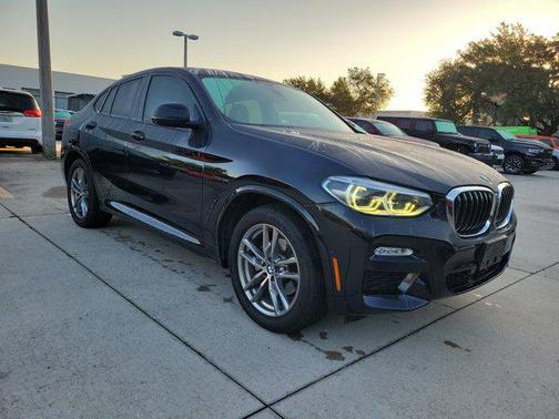 Black Sapphire Metallic 2019 BMW X4 xDrive30i