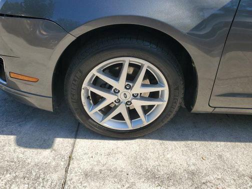 Black 2012 Ford Fusion SEL